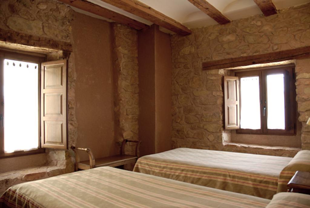 Parador De Santa Rita Molina de Aragon Exterior foto