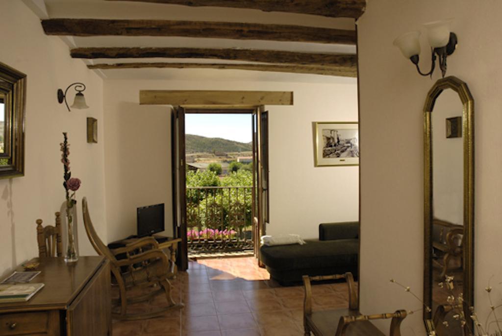 Parador De Santa Rita Molina de Aragon Exterior foto